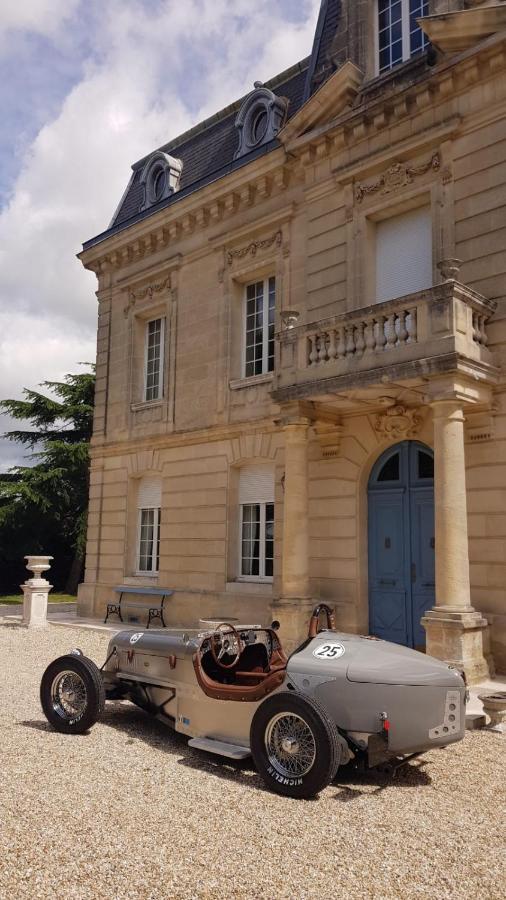 Villa Entiere Du Chateau Lacroix De Civrac 3 Ch, 3 Sdb, Piscine Xxl,Sauna, 4 Etoiles,7 Pers Екстер'єр фото